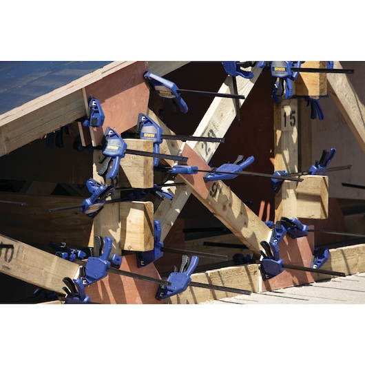 QUICK-GRIP® Heavy-Duty One-Handed Bar Clamps