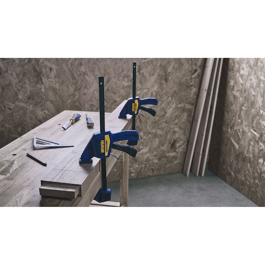 QUICK-GRIP® Medium-Duty One-Handed Bar Clamps