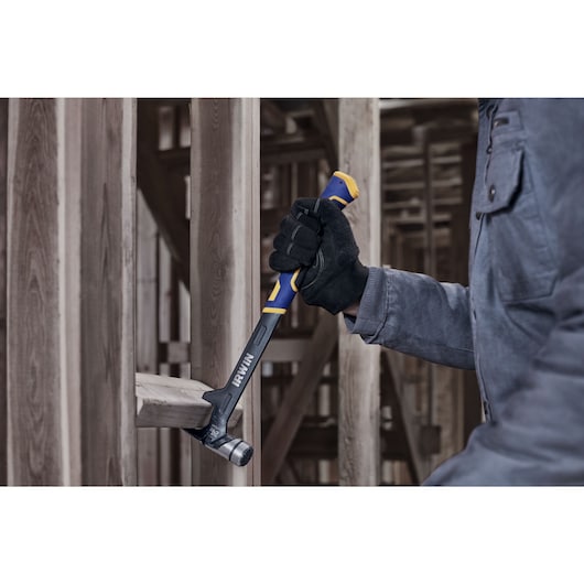 IRWIN® 24oz Demolition Steel Framing Hammer Gripping 2x4s Demolition Application